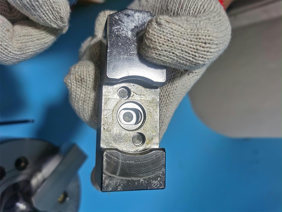 三爪快速换爪液压卡盘